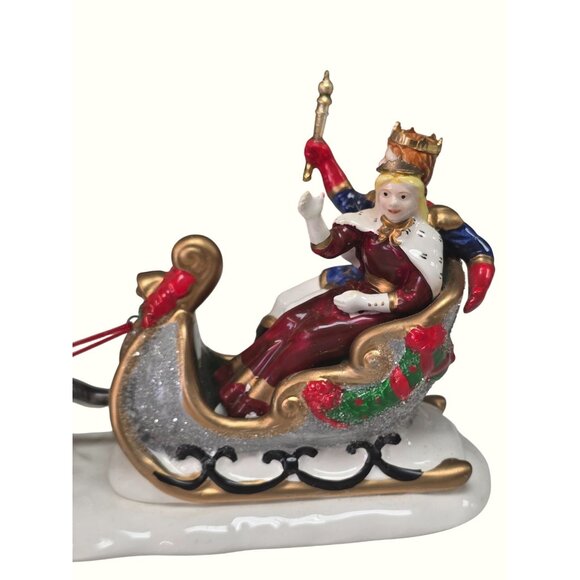 Department 56 Snow Village Carnival King & Queen Accessory - Picture 6 of 13